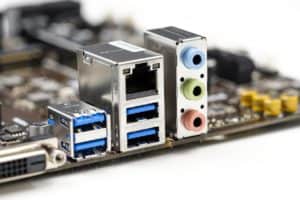 מחבר RJ45 במשרד